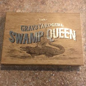 TARTE Graveyardgirl Swamp Queen palette